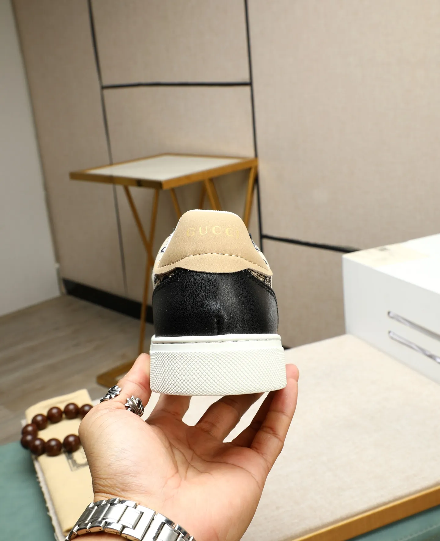 Men's men's shoes 💰440 GUCCI🔍🔍The latest model is on sale at the same time at the counter. Original calfskin imported from Italy, genuine leather lining, (high-end, noble, and classy) with exquisite workmanship. Sole: Original sole provided by the original factory, ⚠Exclusive double-layer movable molded sole super comfortable⚠, real shot 🎬The real thing is better🔍🔍"High quality·Follow the order" Code number 38-44